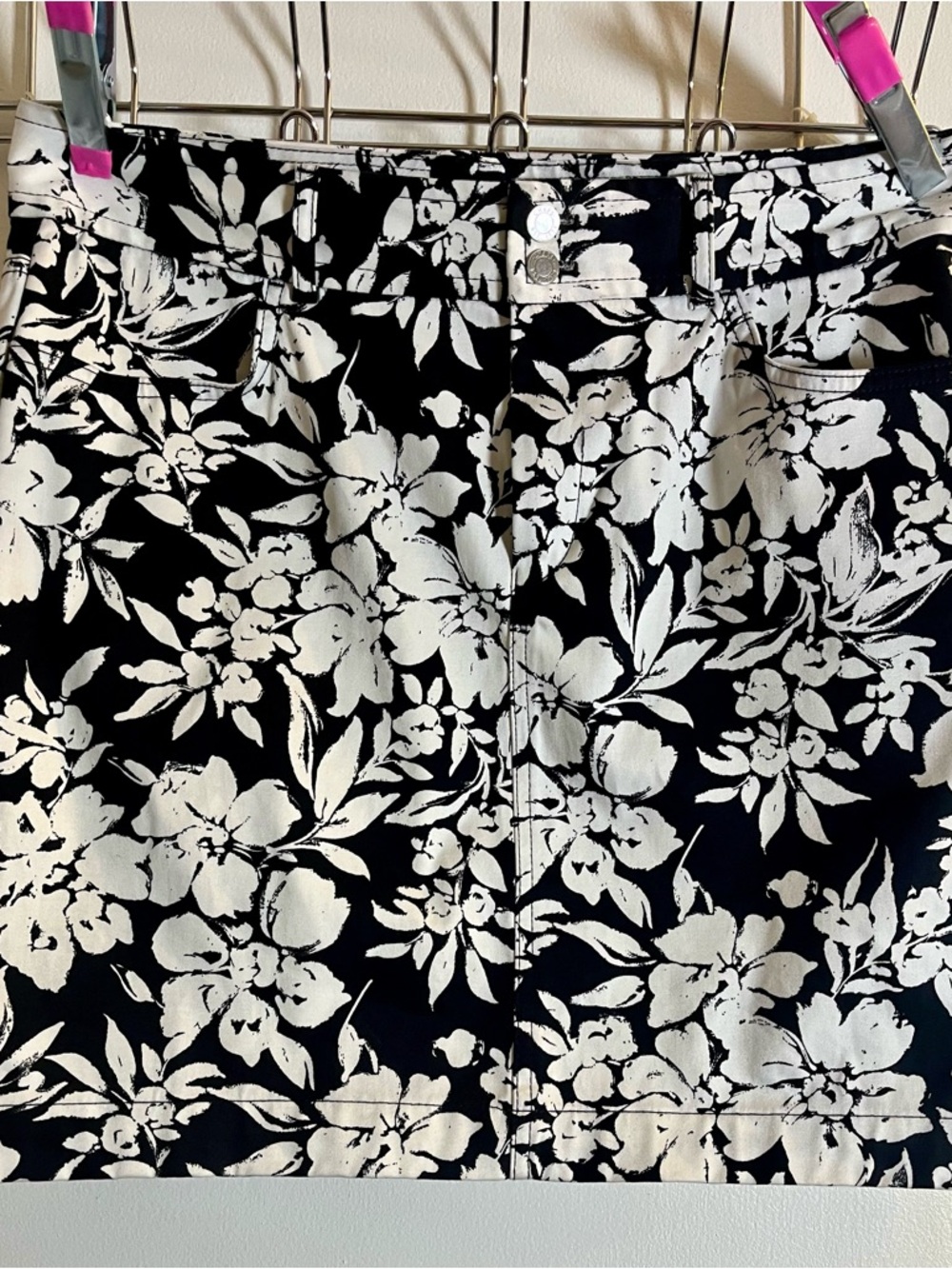 Chaos Black  and White Floral Skirt